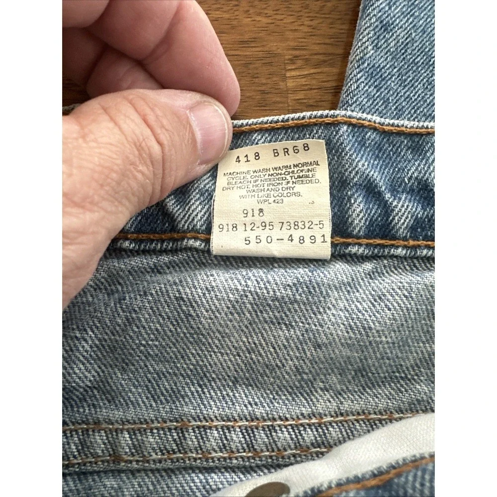 Vintage Levi's 550 Relaxed Fit Tapered Leg Jeans 40x34 Medium Wash Denim Mens